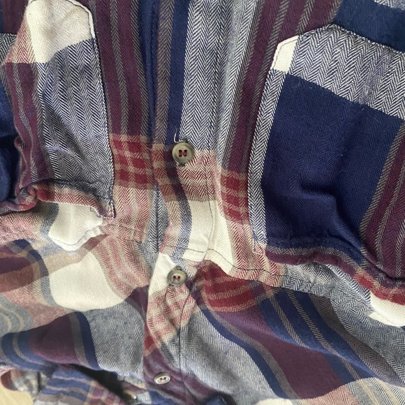 Lot of 2 casual button down tops, size small. J Crew and ace delivery - Picture 8 of 9